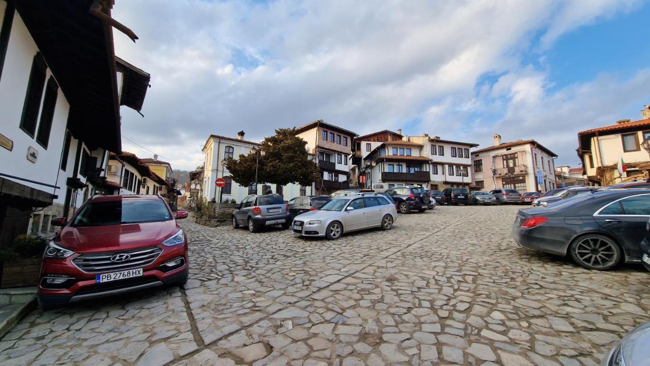 Fs Apartments - Beautiful Apartment In The Artistic Part Of Veliko Tarnovo Exterior photo